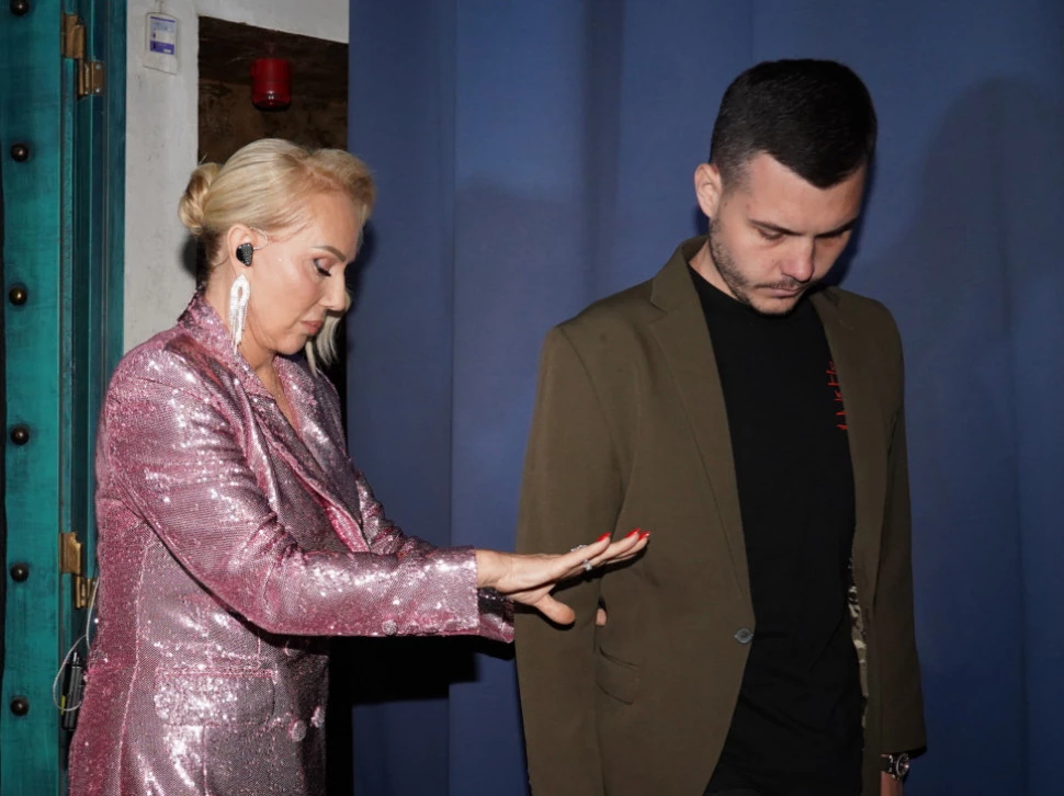 LEPA BRENA O PORODICI: Viktor i ja više nemamo odnos „majka i sin“