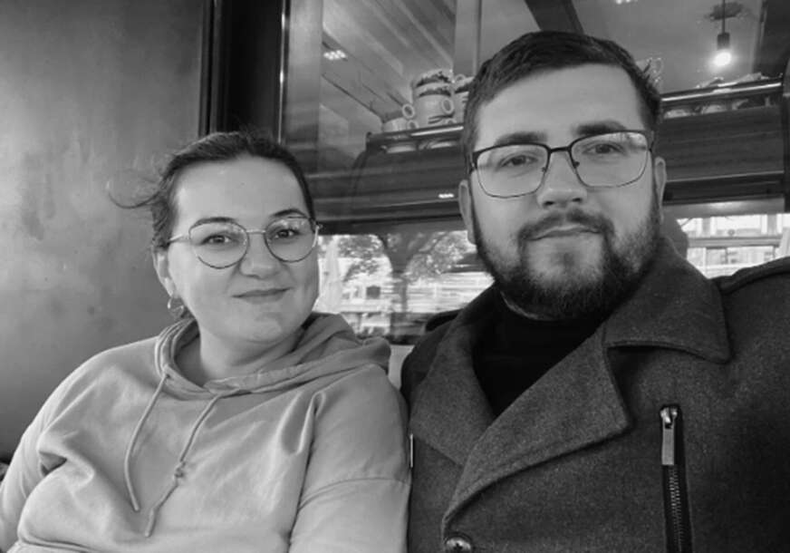 МИСЛИ И МОЛИТВЕ СУ УЗ ПОРОДИЦУ НАСТРАДАЛИХ: Огласио се градоначелник Дервенте поводом смрти свештеника и попадије (ФОТО)