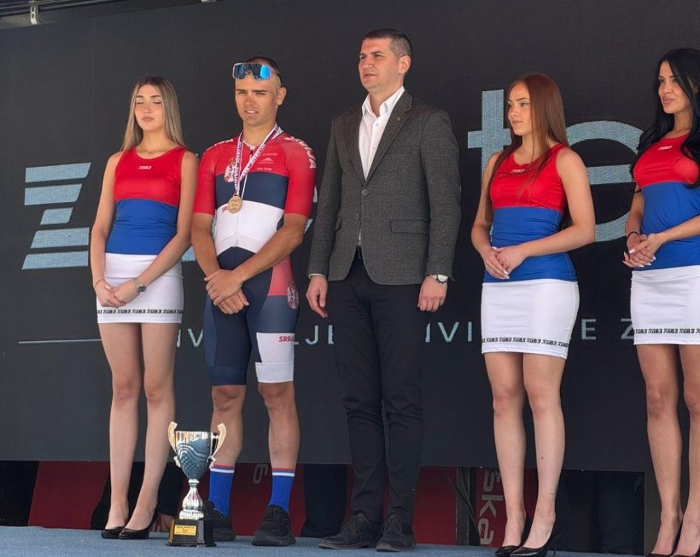 STARTOVALA BICIKLISTIČA TRKA „BEOGRAD BANJALUKA“: Pobjednik prve etape do Požarevca Dušan Rajović