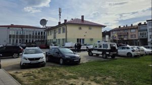 HOROR U VELIKOJ KLADUŠI: Brat silovao sestru ometenu u razvoju, majka je trudnu bacila sa balkona