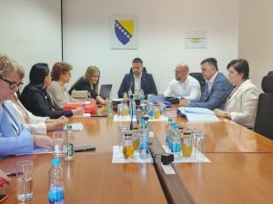 NEMA ODLUKE O NOVOM PRELAZU U GRADIŠCI: Zbog nedolaska članova iz FBiH propala sjednica UO UIO