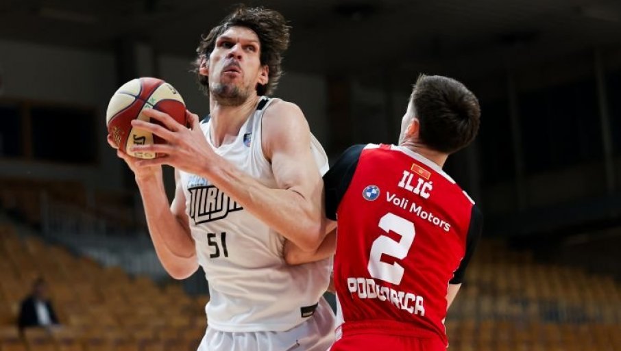 OVO SE NE VIĐA ČESTO: Bobi je izgubio živce zbog čovjeka iz publike (VIDEO)