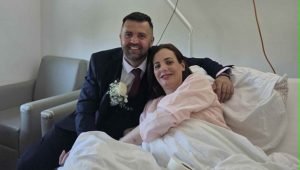 SUDBONOSNO „DA“ U BOLNIČKOJ SOBI: Nesvakidašnje vjenčanje u Istočnom Sarajevu