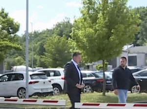 NASTAV PRITISKA NA LJUDE IZ SRPSKE: SIPA saslušala Eleka zbog negiranja genocida u Srebrenici (VIDEO)