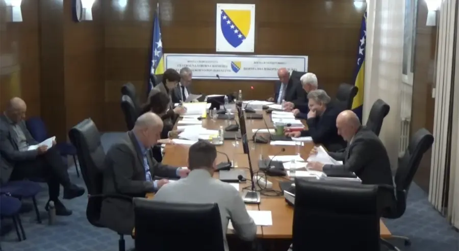 NOVINA U IZBORNOM PROCESU: Uvode se skeneri, relevantno ručno brojanje