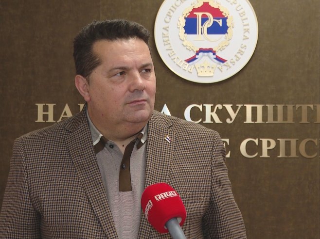 СТЕВАНДИЋ ОШТРО: Крах преговора доказује да је функција високог представника бесмислена