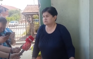KOMŠIJE O TRAGEDIJI NA LAUŠU: Požar izbio u stanu u kome živi majka sa nekoliko djece (VIDEO)