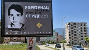 DA SE NIKAD NE ZABORAVE STRAVIČNI ZLOČINI NAD SRBIMA U PODRINJU: Bilbordi sa stradalom srpskom djecom osvanuli u Istočnom Sarajevu (FOTO)