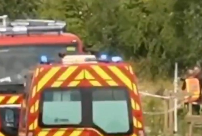 SRUŠIO SE AVION U FRANCUSKOJ: Poginulo 11 osoba, među njima je bilo pet učenika padobranstva