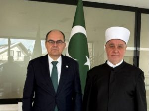 ŽAL ZA ŠMITOM: Islamska zajednica u BiH se opet miješa u politiku