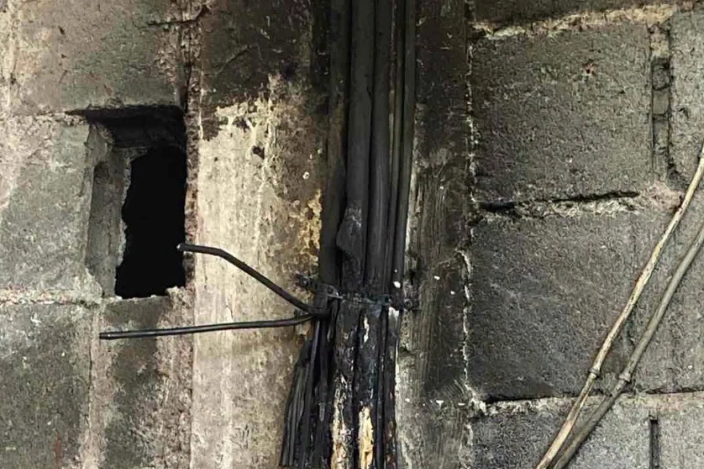 GORIO STAN U BANJALUCI: Vatrogasci imali pune posla (FOTO)