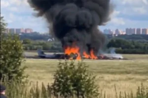 SRUŠIO SE RUSKI BORBENI AVION: Pilot uspio da se spase (VIDEO)