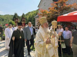 DODIK U MANASTIRU STUPLJE: Molitvu predvodio mitropolit banjalučki Jefrem
