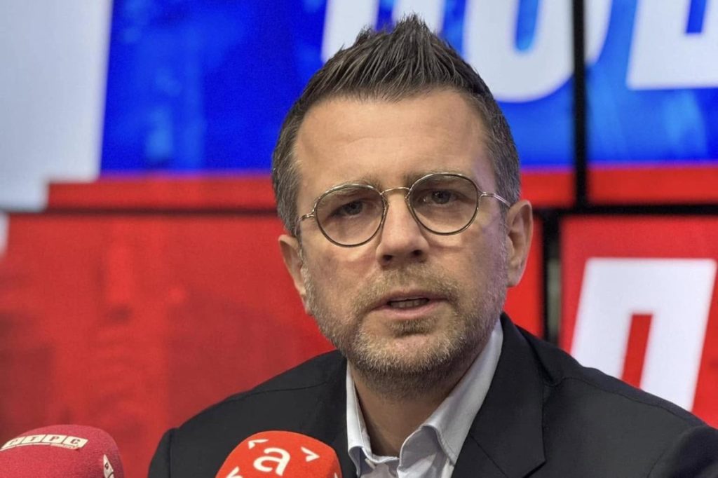 ПРИВЕДЕН ЗВЈЕЗДАН МИСИМОВИЋ, ПРЕДСЈЕДНИК ФК БОРАЦ: Припадници СИПА претресају његову имовину
