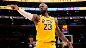„EKSPLOZIJA“ U NBA LIGI! Potpisao Lebron Džejms! „Kralj“ opet na prestolu!