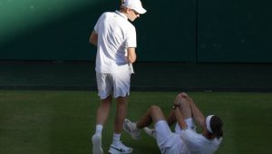 TENIS SA DRUGE PLANETE! Vimbldon dobio šampiona, finale u Londonu riješeno preokretom!