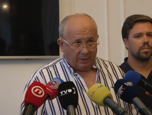 UHAPŠEN BIVŠI GRADONAČELNIK SPLITA: Željku Kerumu stavljene lisice na ruke tokom koncerta u čast Oliveru Dragojeviću