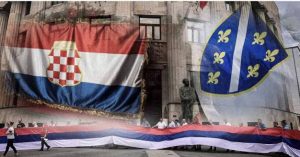 SRAMNO OMALOVAŽIO ZASTAVU I GRAĐANE SRPSKE: Vukanović prešao granicu (FOTO)