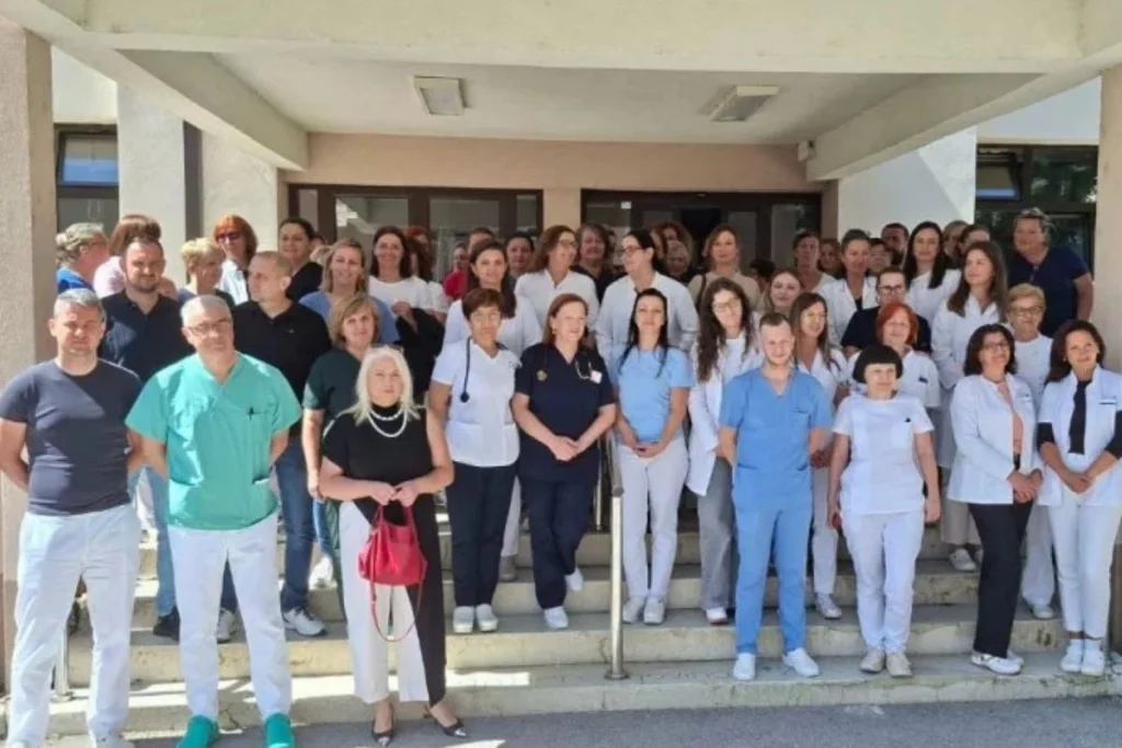 „VLADA JE PORUČILA DA NE TREBA SVOJE DOKTORE“ Masovni otkazi ljekara u Livnu, bolnica ostaje prazna