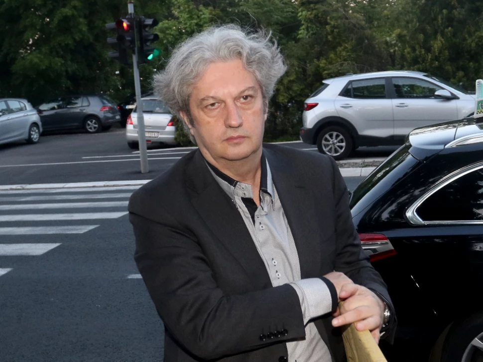 „A ŠTA TI ŽENA RADI? GDJE TI JE LJUBAVNICA?“ Milomir Marić dobio neočekivano pitanje u programu uživo od gošće, pa poblijedio