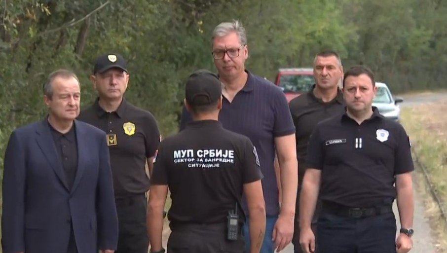 ВУЧИЋ ОБЈАСНИО: Ево какво је стање тренутно у Делиблатској пешчари