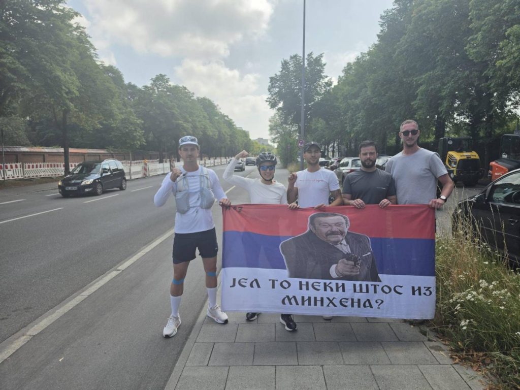 OD MINHENA DO BANJALUKE ZA 15 DANA: Brat i sestra u nesvakidašnjoj humanitarnoj misiji za porodicu Šukalo iz Zalužana (FOTO)