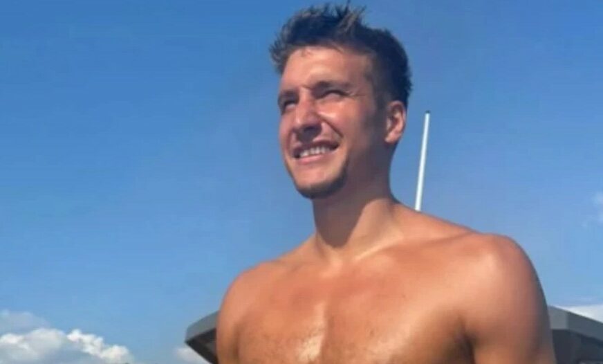 BOGDAN BOGDANOVIĆ UŽIVA U LUKSUZU: Objavio fotografije sa mora, komentari samo pljušte (FOTO)