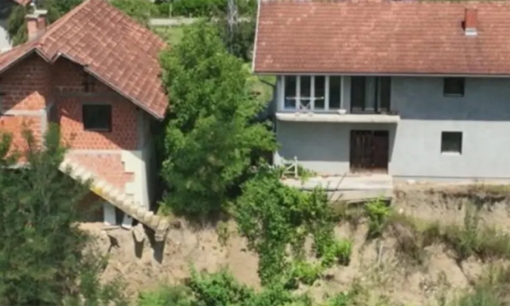 KLIZIŠTE GUTA KUĆE: Stanovnici banjalučkog naselja vape za pomoći