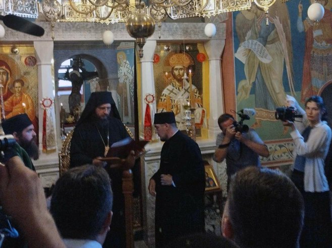 „СТОЈИТЕ ДАНАС МЕЂУ НАМА КАО ПРЕДСЈЕДНИК СРБИЈЕ, АЛИ И КАО НАШ БРАТ“: Епископ Сергије захвалио Вучићу на несебичној помоћи за манастир Рмањ
