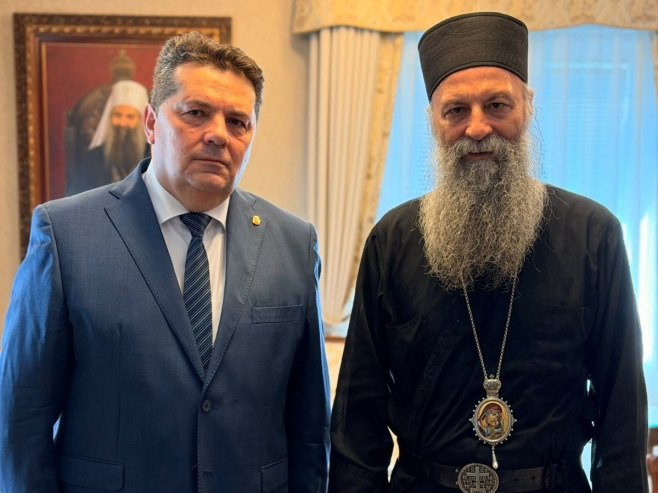 „SPC JE TEMELJ SRPSKE KULTURE, ISTORIJE I TRADICIJE“: Stevandić razgovarao sa patrijarhom Porfirijem u Beogradu (FOTO)