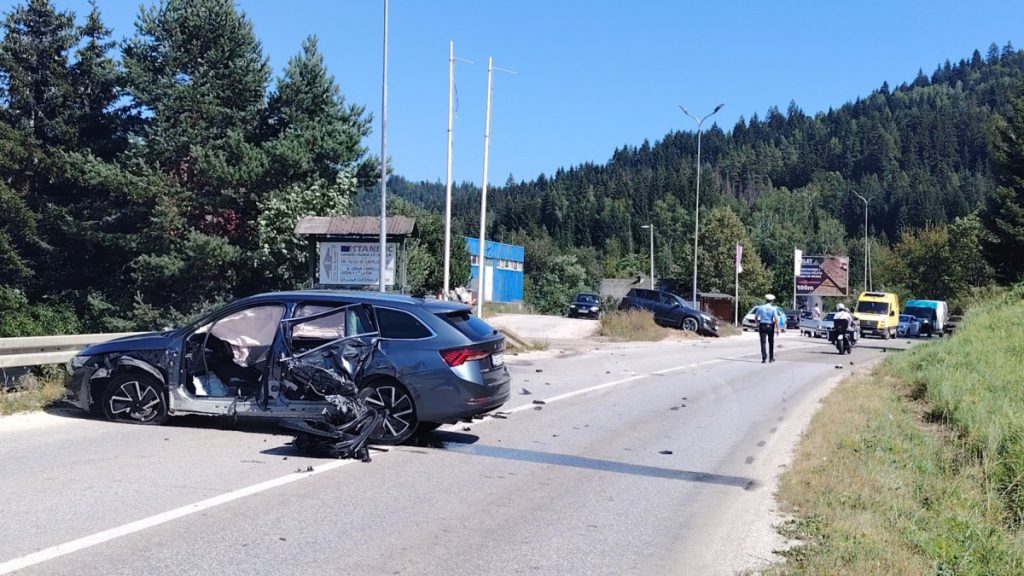 UDES KOD PALA: Saobraćaj se odvija jednom trakom