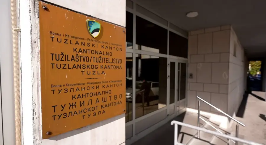 DOŠAO DO PARCELE I ZAPUCAO: Taletović optužen za ubistvo komšije i pokušaj ubistva njegove supruge i brata