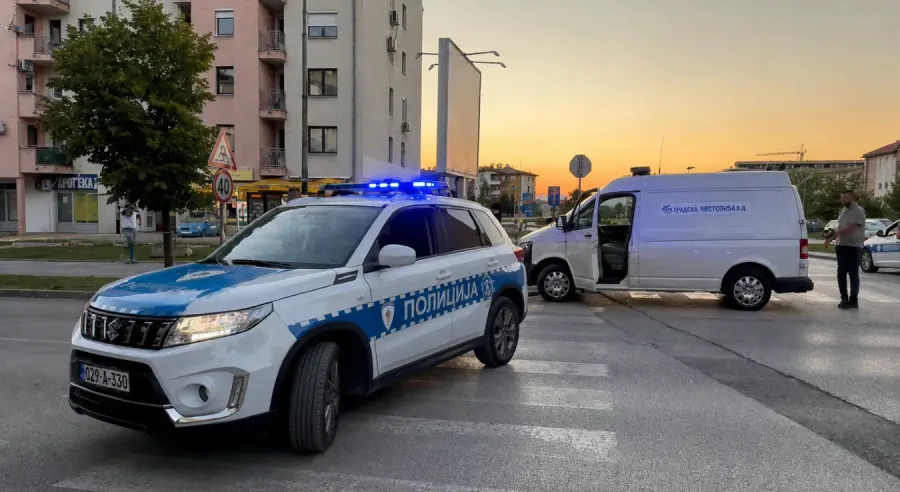 PUCALI JEDNI NA DRUGE: Kosta Pandurević ranjen, u automobilu bilo i njegovo dvogodišnje dijete (VIDEO)