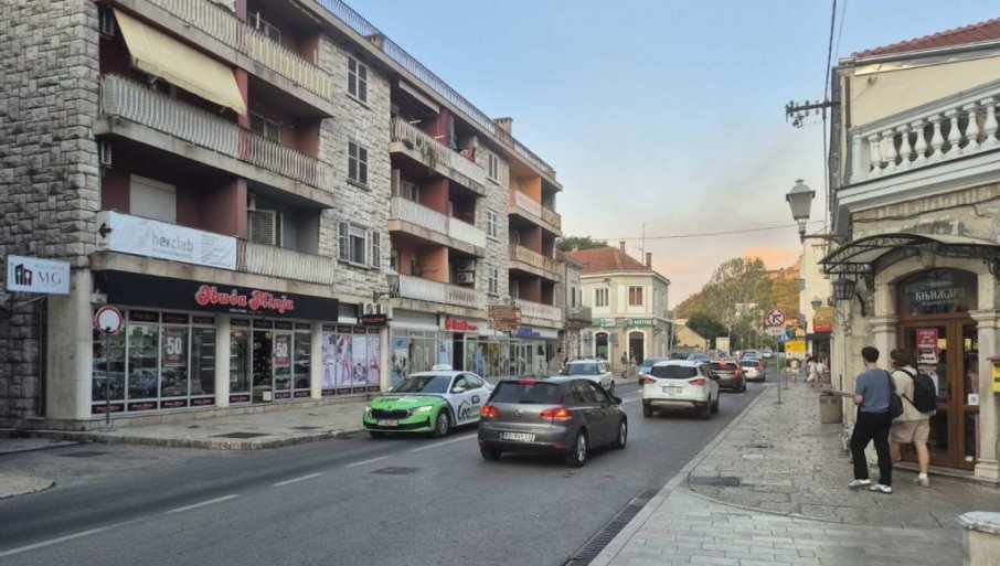TREBINJE DOBIJA NOVI IZGLED: Stožiji uslovi za postavljanje reklama u gradu