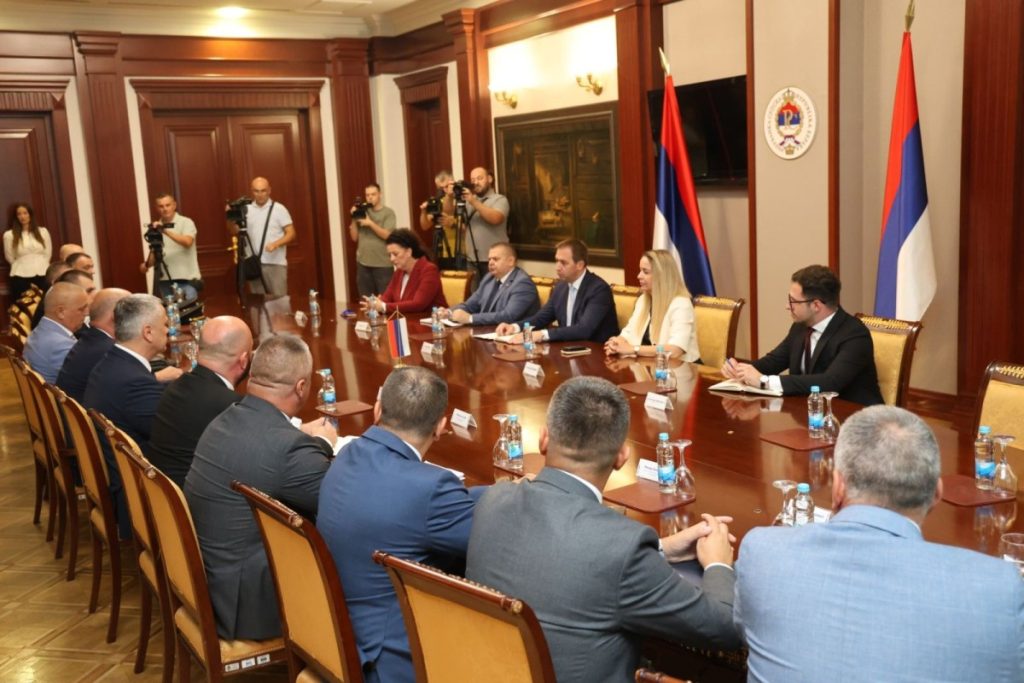 MINISTAR SELAK: Ispunjeno obećanje – Povećane plate za zaposlene u pravosuđu Republike Srpske