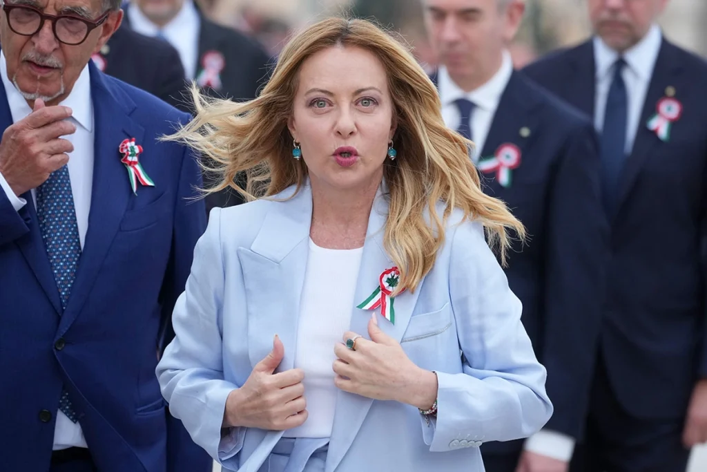 ISTORIJSKI REKORD: Melonijeva skinula Berluskonija sa trona