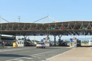 КАО И У ЕВРОПИ: Странци морају да имају одређени износ новца за дневни боравак у БиХ