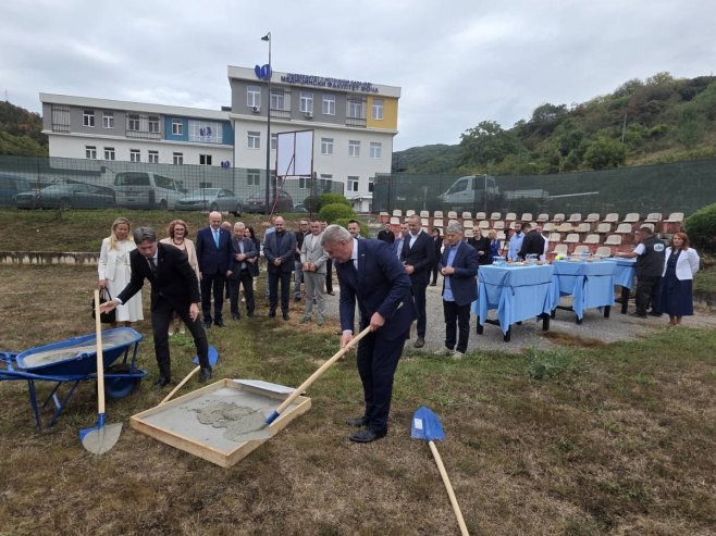 MILIONSKI PROJEKAT U FOČI: Položen kamen temeljac za novi centar Medicinskog fakulteta (FOTO)