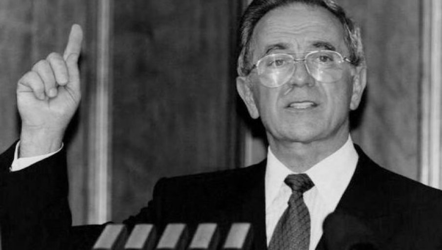 KO JE BIO MILAN PANIĆ? Biznismen, premijer SRJ, filantrop – rođen u Beogradu, obogatio se u Americi