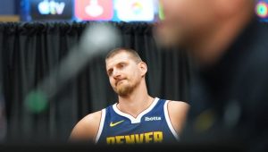 РОКИ НАПАО ЈОКИЋА! Хит сцена кружи интернетом – Никола му није остао дужан (ВИДЕО)