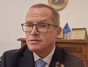 BEČKI PROVOKATOR TRAŽI UKIDANJE REPUBLIKE SRPSKE: Fehlinger bi da crta mape na Balkanu, predlaže uvođenje 10 „saveznih država“ u BiH