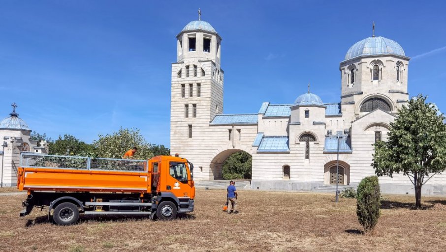 OVDJE ĆE POČETI ISPRAĆAJ RATKA MLADIĆA: „Novosti“ kod Crkve svetog Luke na Vidikovcu, u kojoj će biti izloženo tijelo srpskog generala (FOTO)
