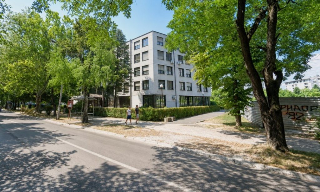 MEDICINSKA ELEKTRONIKA ODLAZI U ISTORIJU: Planirana zgrada od 25 spratova i tri podžemne garaže (FOTO)