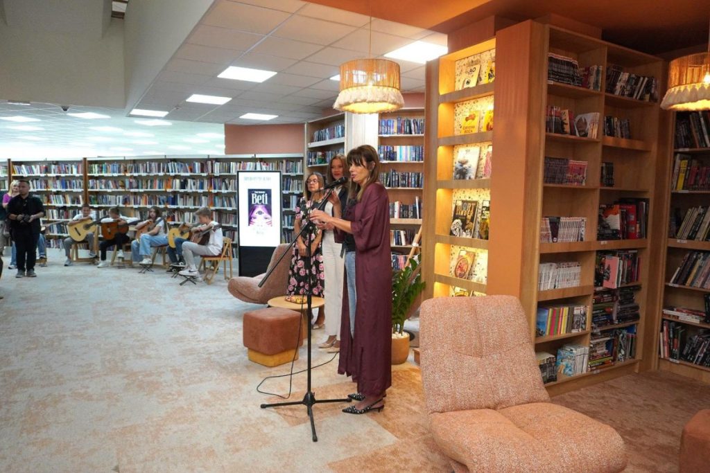 NOVI IZGLED BANJALUČKE BIBLIOTEKE: Modernizovano odjeljenje sa 140.000 knjiga otvorilo vrata čitaocima (FOTO)