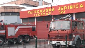 POŽAR U STARAČKOM DOMU U LUKAVCU: Gorjelo u trokrevetnoj sobi korisnika