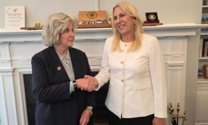 ЖЕЉКА ЦВИЈАНОВИЋ У БИЈЕЛОЈ КУЋИ: Састанак са шефицом кабинета Доналда Трампа (ФОТО)