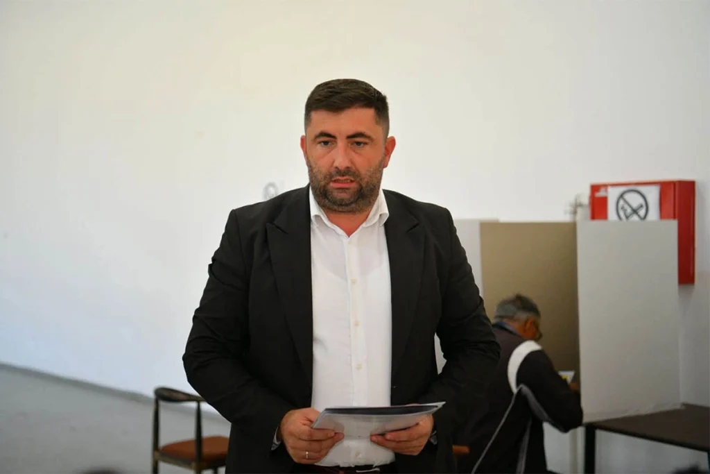 SUKOB NAKON IZBORA: SNSD se oglasio o izbacivanju Petrovića iz SDS-a