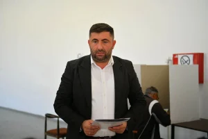SUKOB NAKON IZBORA: SNSD se oglasio o izbacivanju Petrovića iz SDS-a