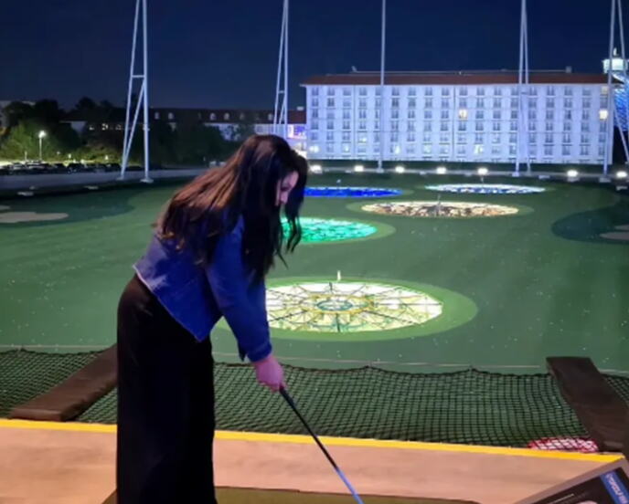 DRAGANA MIRKOVIĆ IGRA GOLF: Pjevačica sve iznenadila