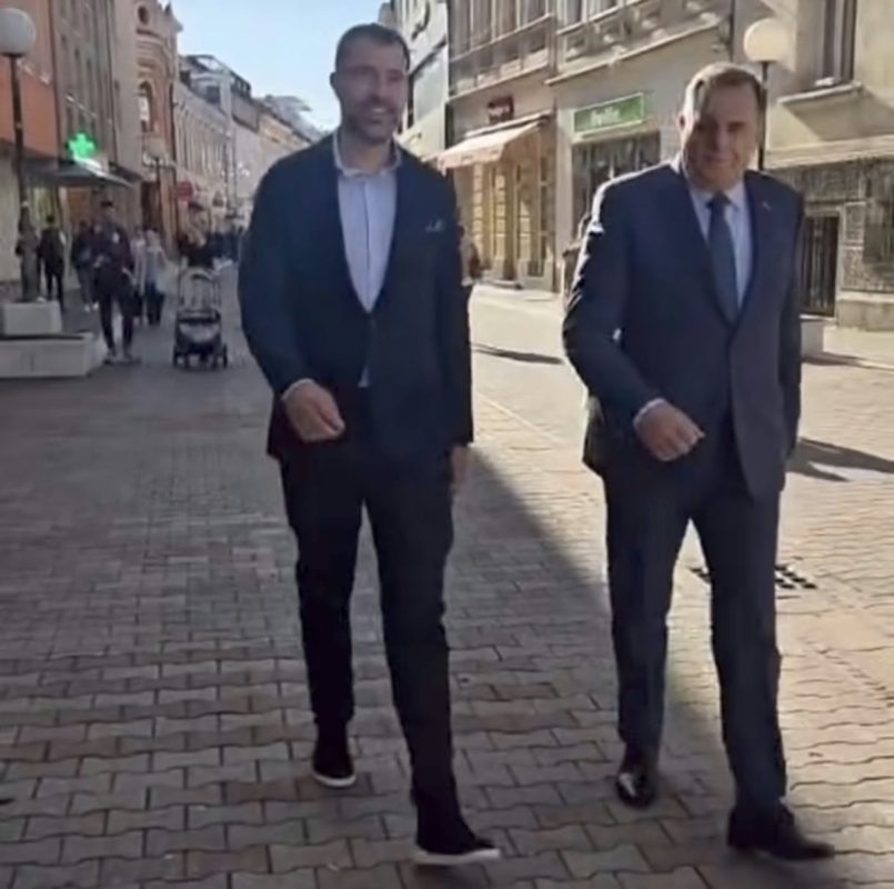 „СНАГА РЕПУБЛИКЕ СРПСКЕ ЈЕ У МЛАДОСТИ КОЈА ЗНА ШТА ХОЋЕ“: Милорад и Игор Додик прошетали Бањалуком (ВИДЕО)